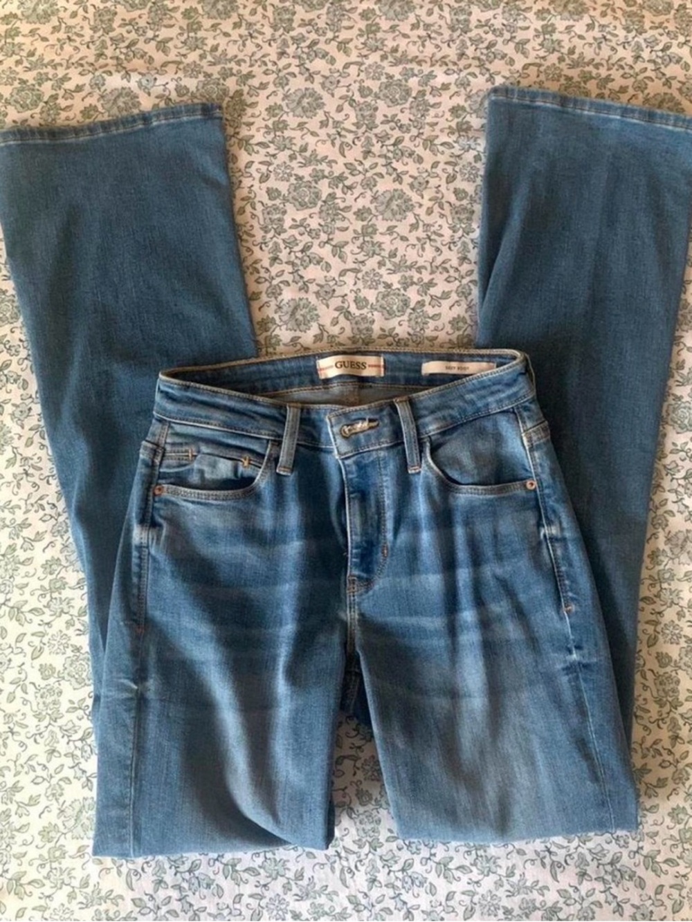 GUESS Women's Medium Blue Boot-Cut Jeans